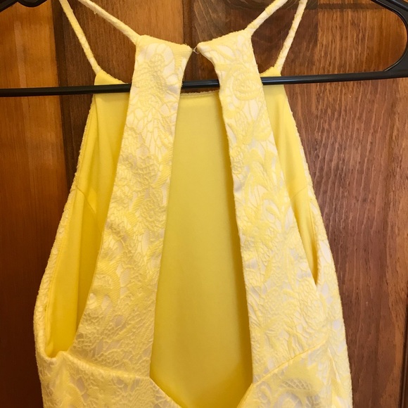 2/$10 Yellow Dress - Picture 7 of 8